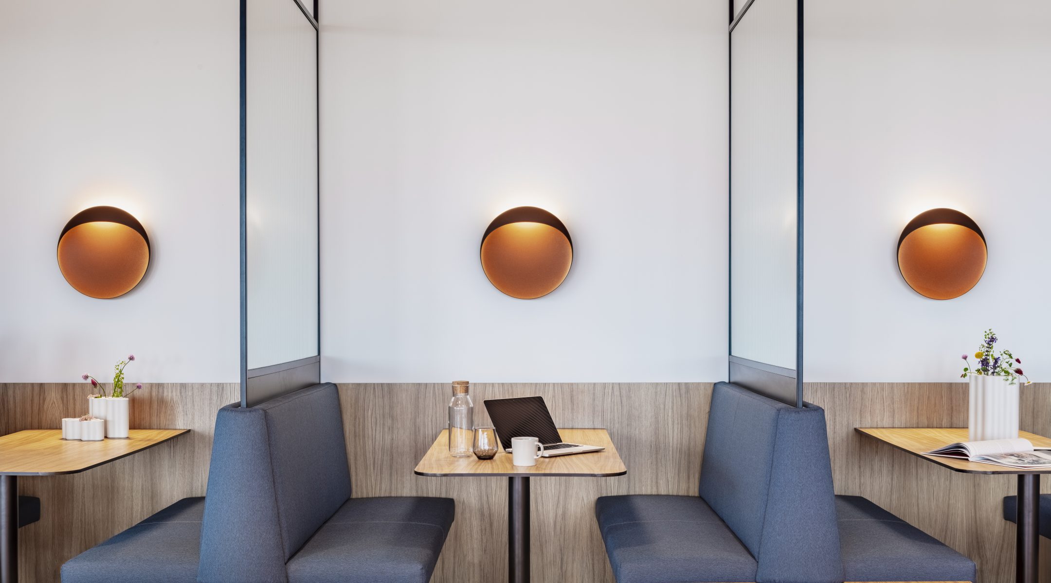 Moderní interiér kanceláře od studia Perspektiv - Jak promítnout firemní kulturu do vašich kanceláří?