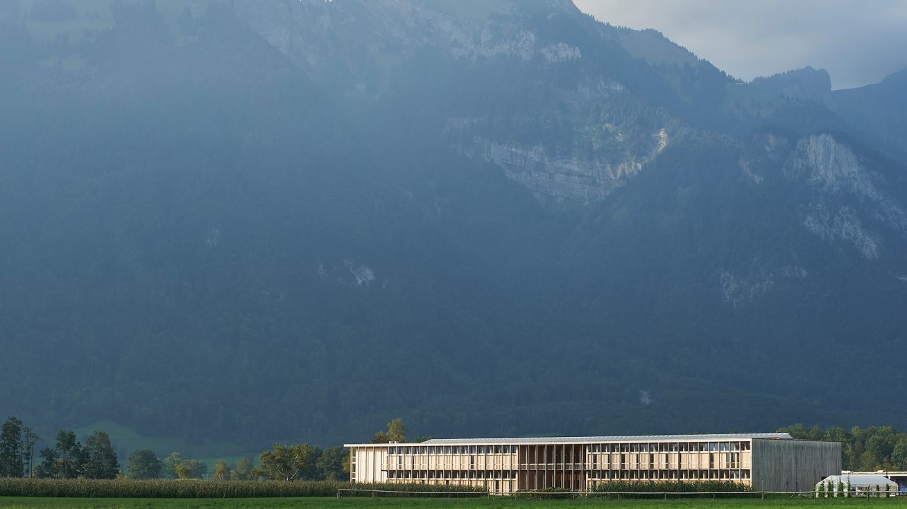 Zemědělské centrum ve Švýcarsku sází na low-tech přístup